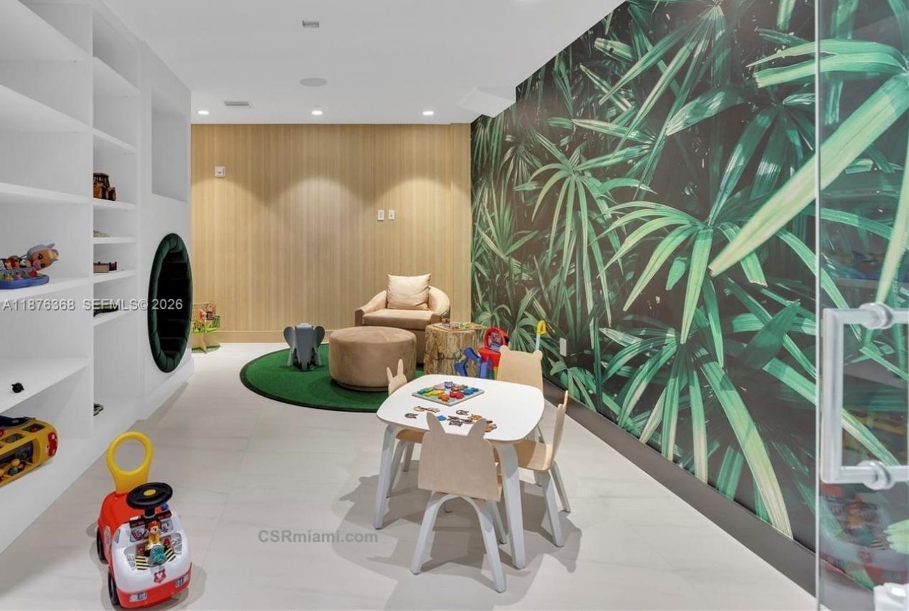 17550 Collins Ave, Unit 1003, Sunny Isles Beach, FL 33160 Photo