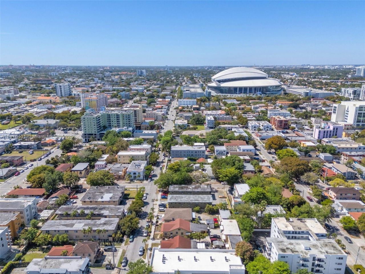 1029 NW 3rd St, Miami, FL 33128 Photo