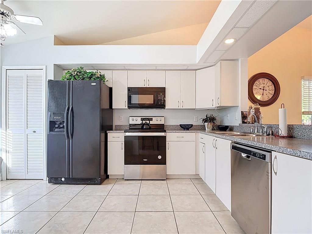 2001 Corona Del Sire Dr, North Fort Myers, FL 33917 Photo