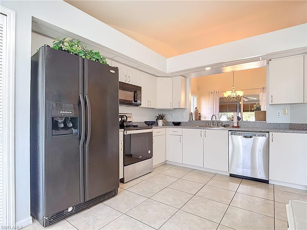 2001 Corona Del Sire Dr, North Fort Myers, FL 33917 Photo