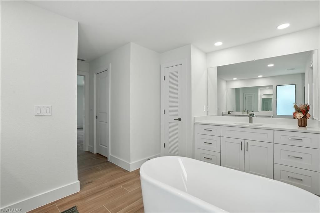 2216 SW 4th Ave, Cape Coral, FL 33991 Photo