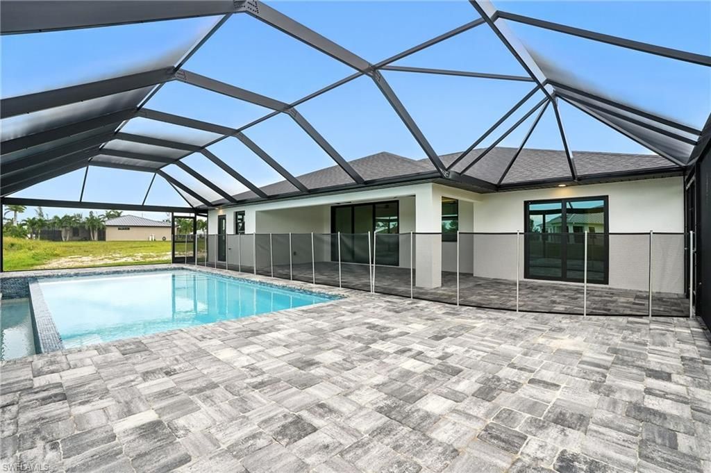 2216 SW 4th Ave, Cape Coral, FL 33991 Photo