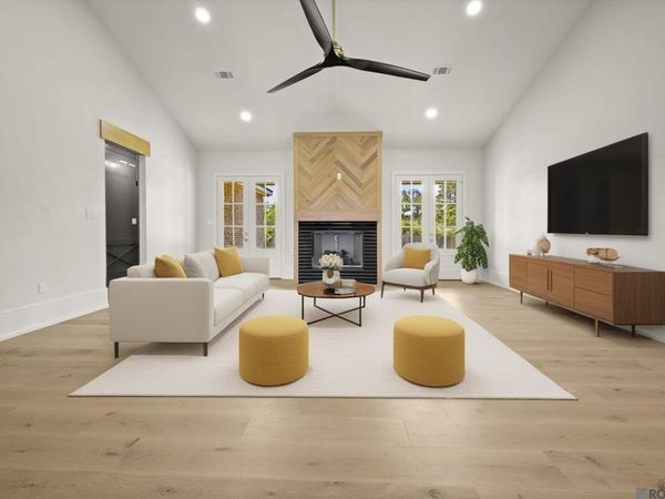 11079 Cessna St, Gonzales, LA 70737