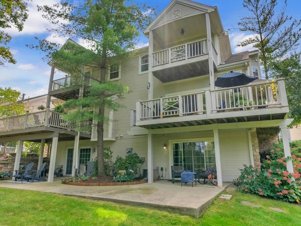 55 Tayside Street, Valparaiso, IN 46385