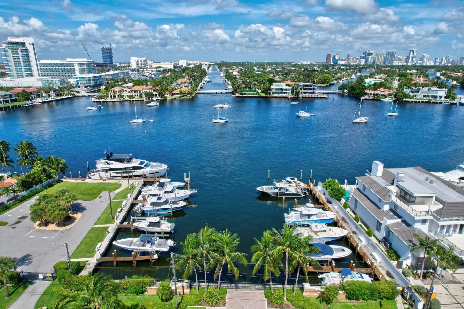 1518 E Lake Drive, Fort Lauderdale, FL 33316 Photo