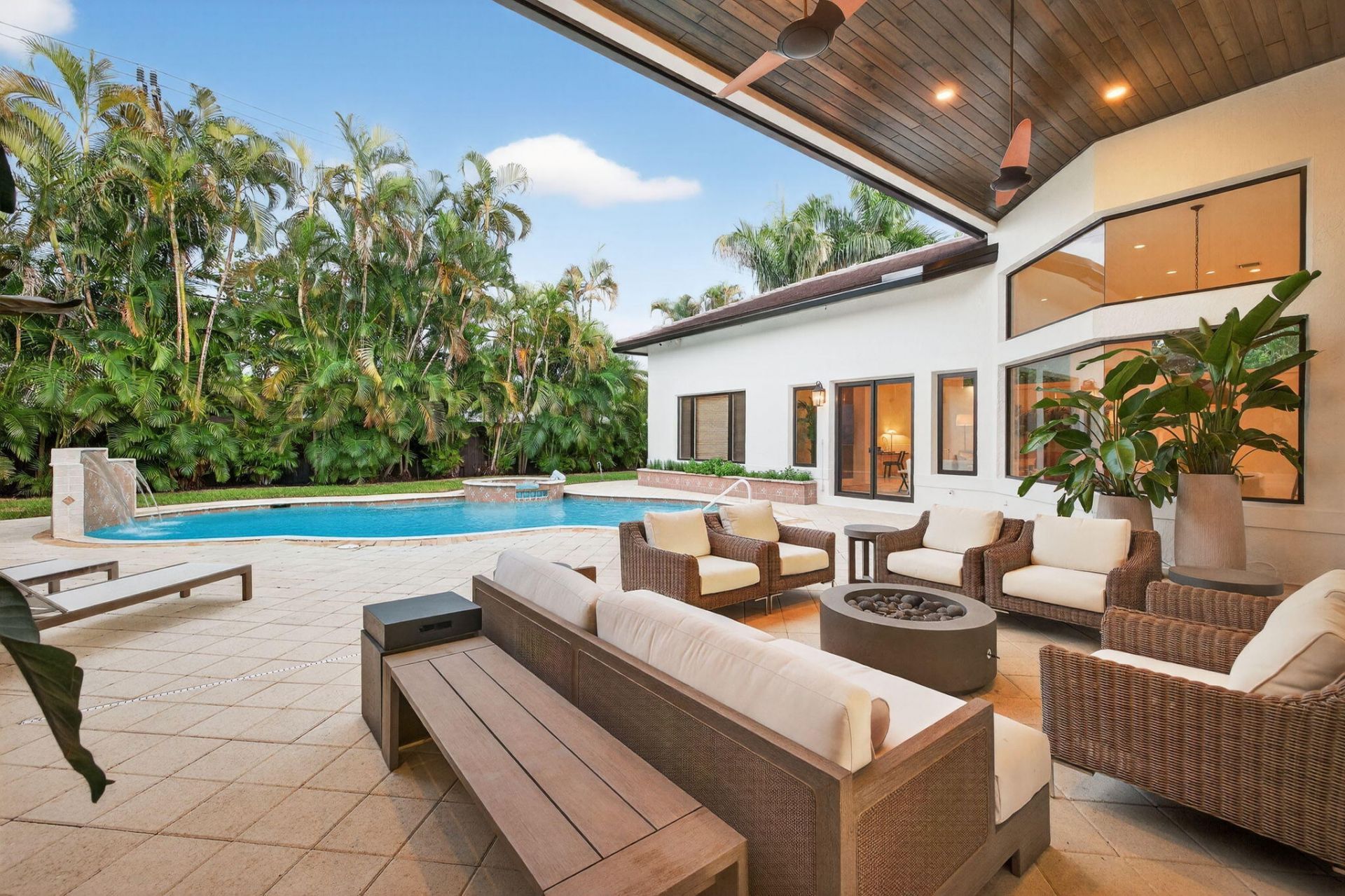 1518 E Lake Drive, Fort Lauderdale, FL 33316 Photo