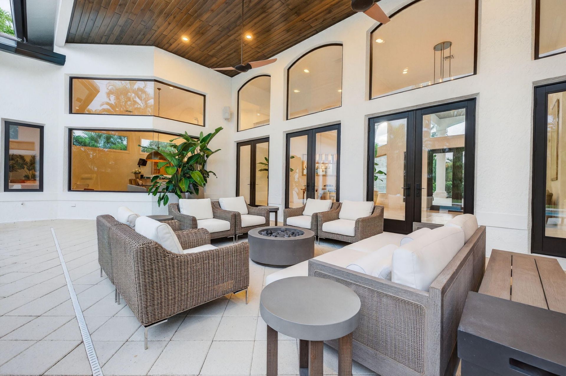 1518 E Lake Drive, Fort Lauderdale, FL 33316 Photo