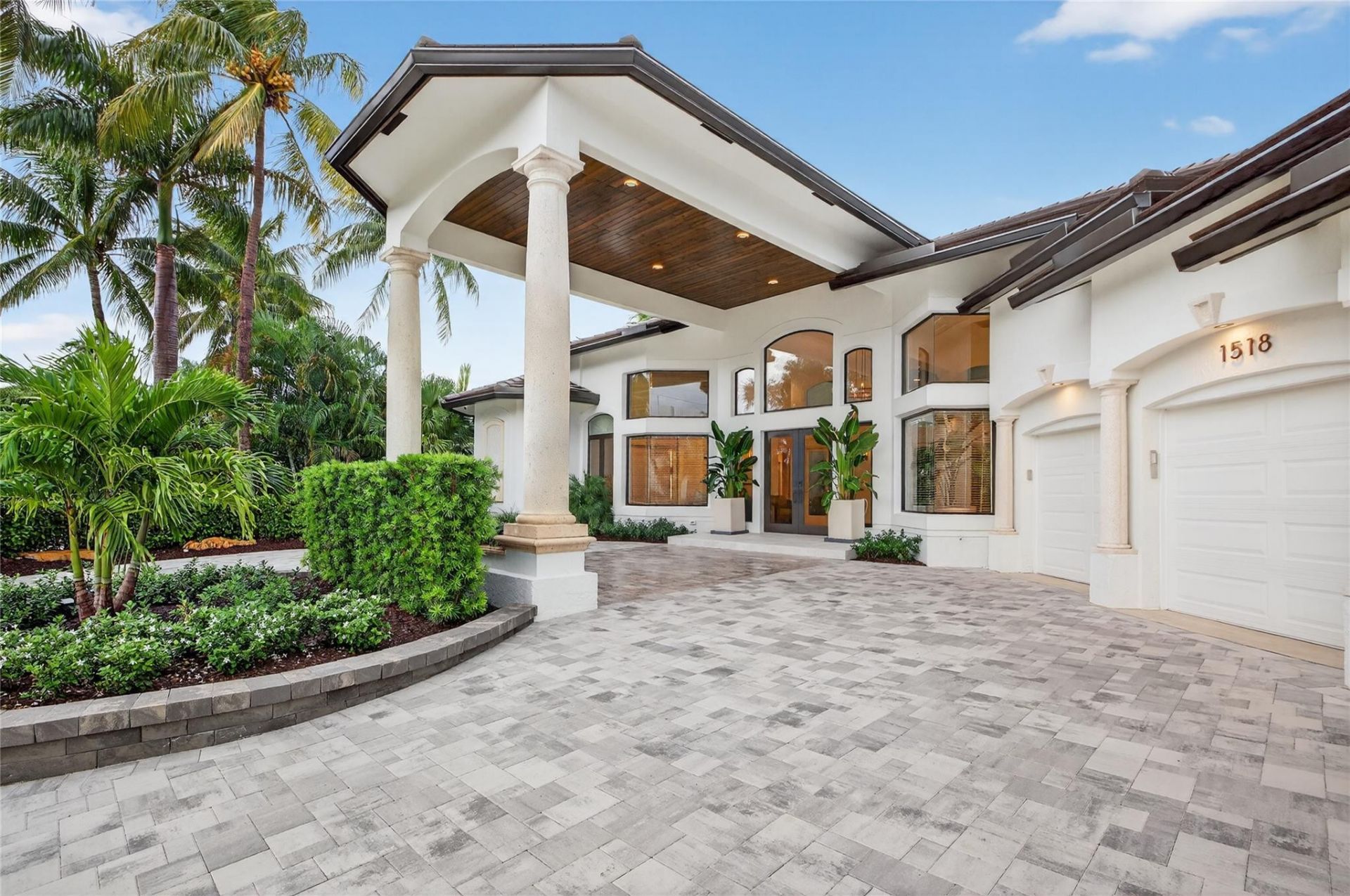 1518 E Lake Drive, Fort Lauderdale, FL 33316 Photo