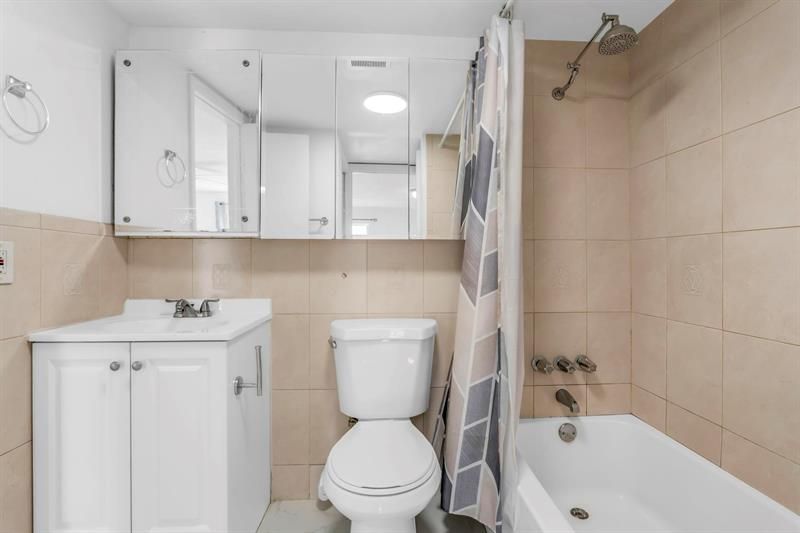 4805 NW 7th St, Unit 105-15, Miami, FL 33126 Photo