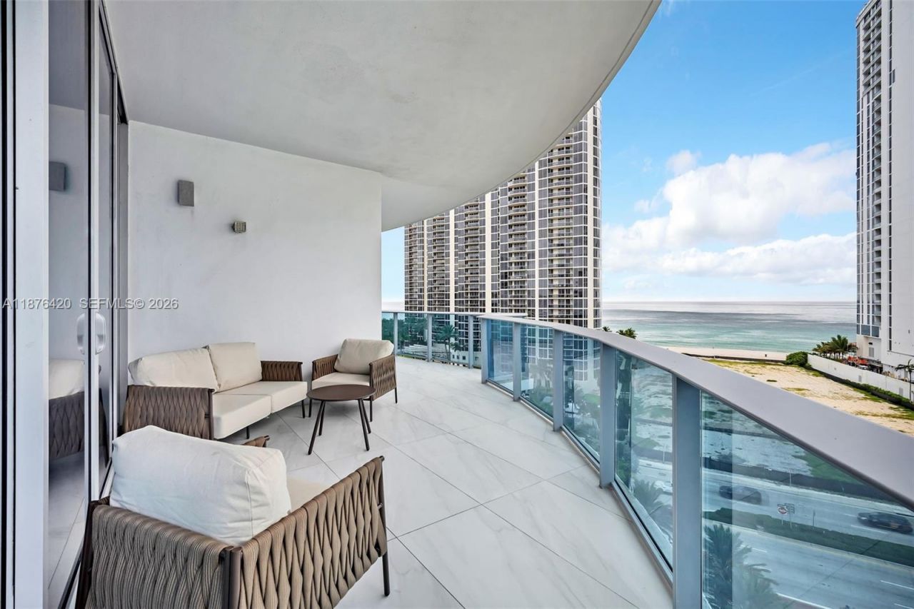 17550 Collins Ave, Unit 801, Sunny Isles Beach, FL 33160 Photo
