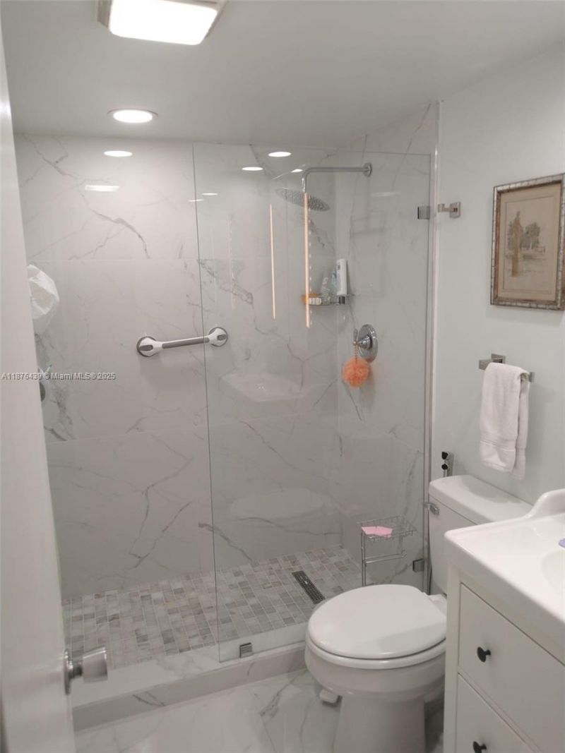 3510 Oaks Way, Unit 509, Pompano Beach, FL 33069 Photo