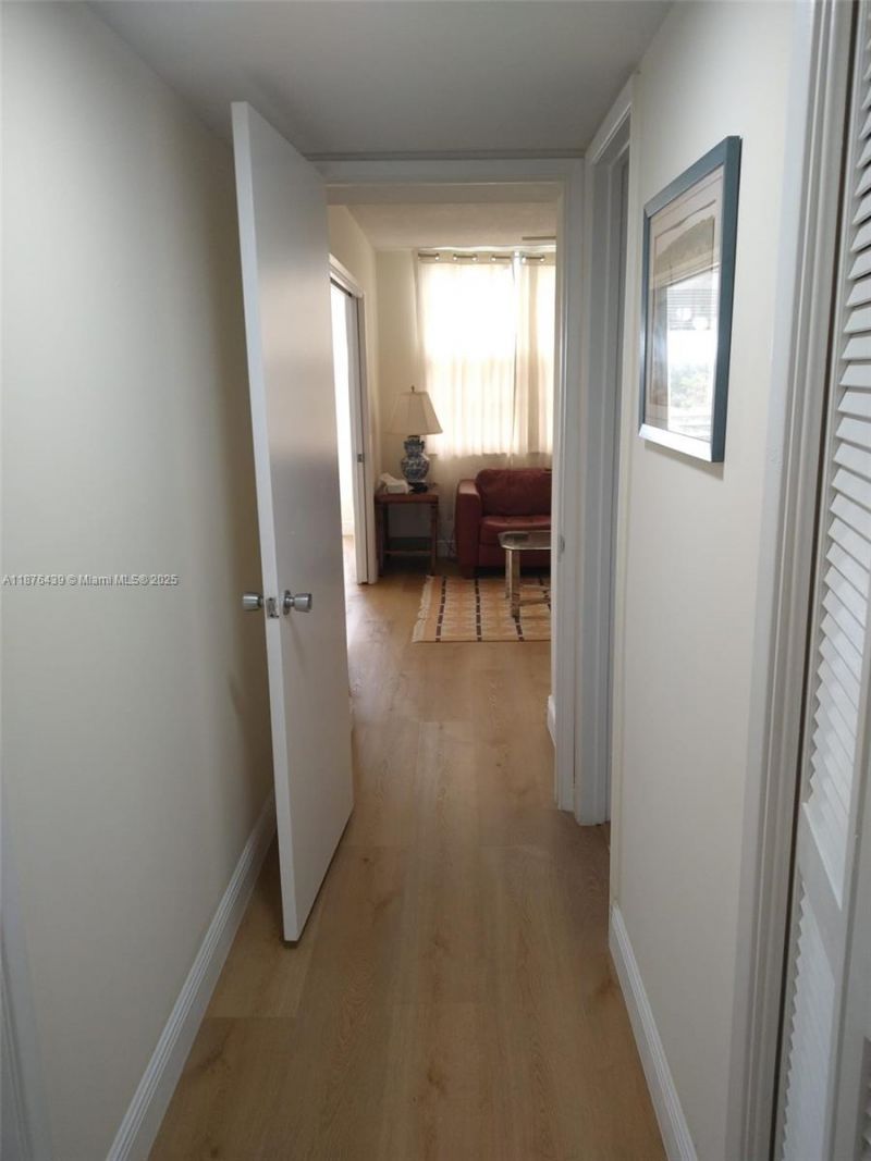 3510 Oaks Way, Unit 509, Pompano Beach, FL 33069 Photo