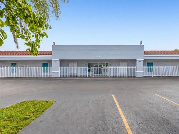 2901 NW 17th Ave, Miami, FL 33142