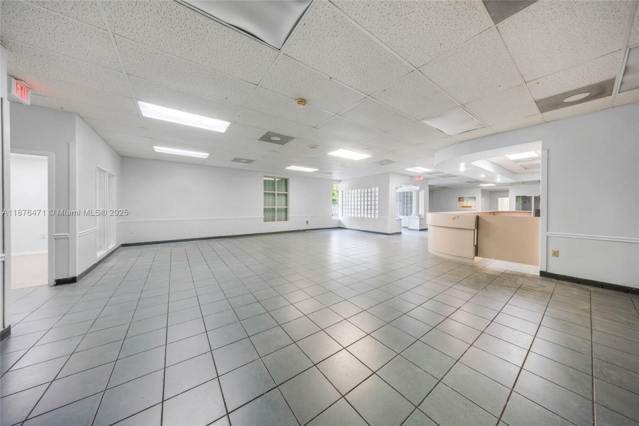 2901 NW 17th Ave, Miami, FL 33142 Photo