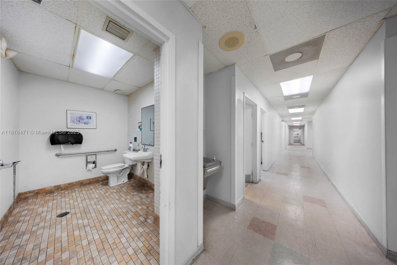 2901 NW 17th Ave, Miami, FL 33142 Photo