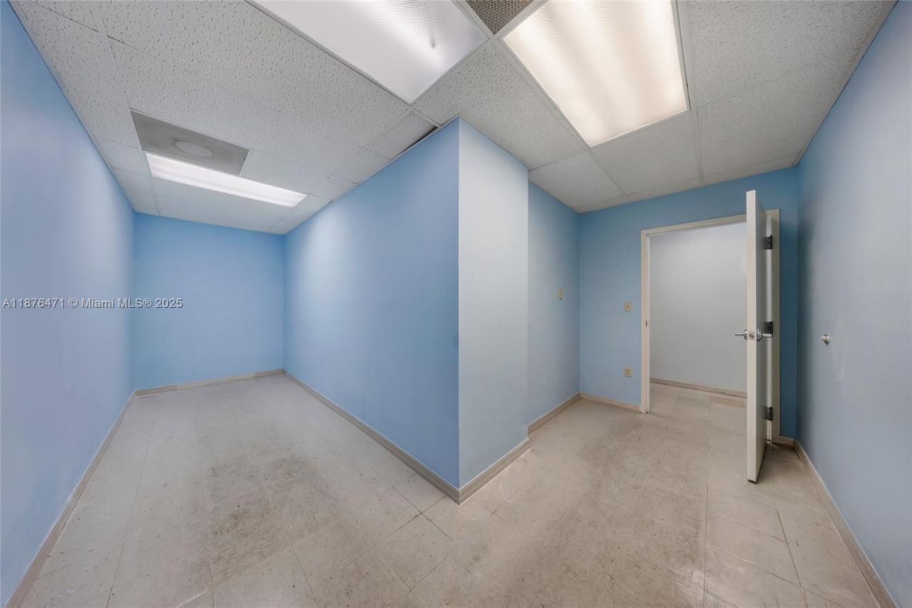 2901 NW 17th Ave, Miami, FL 33142 Photo