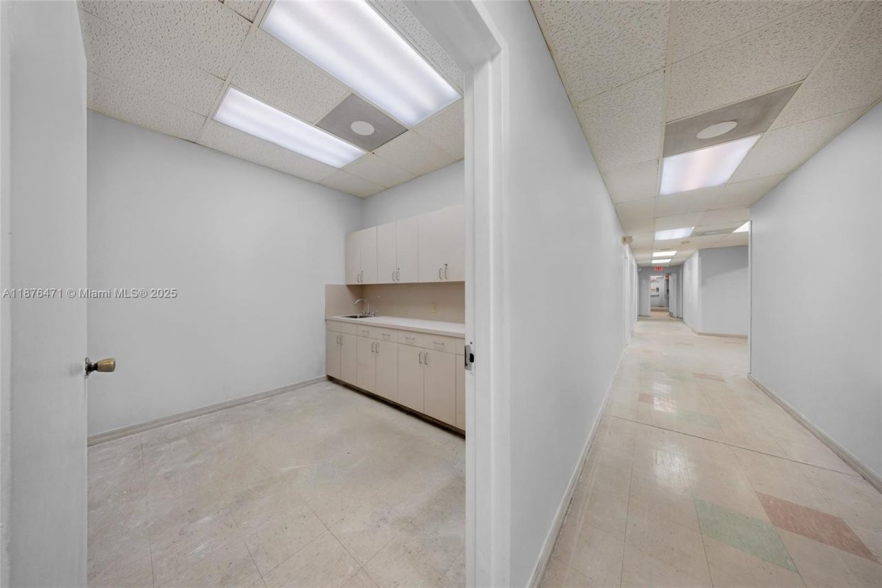 2901 NW 17th Ave, Miami, FL 33142 Photo