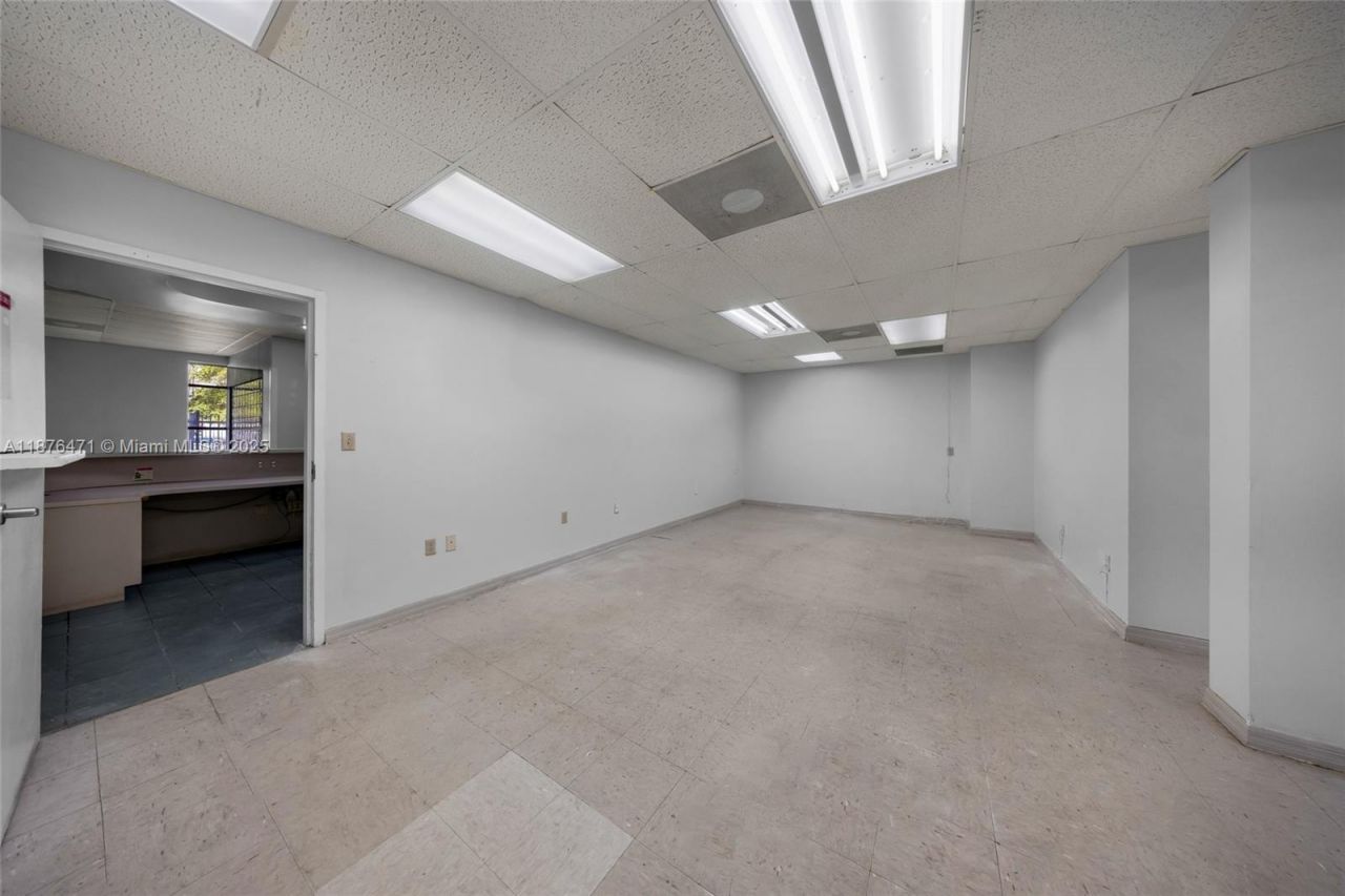 2901 NW 17th Ave, Miami, FL 33142 Photo