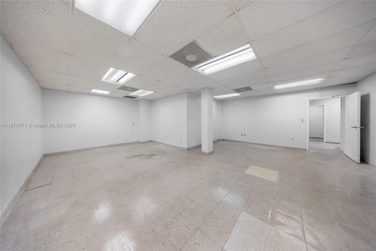 2901 NW 17th Ave, Miami, FL 33142 Photo