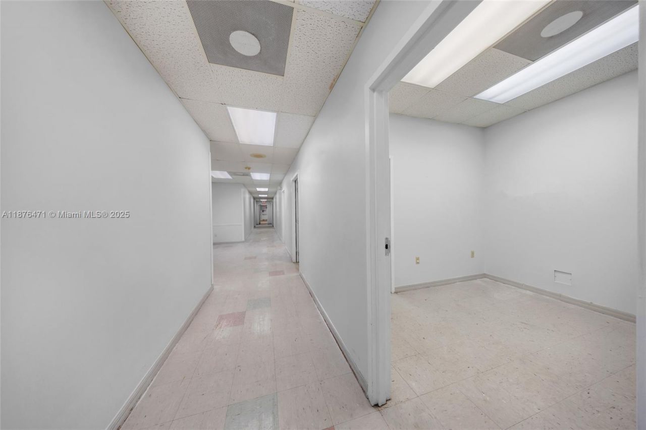 2901 NW 17th Ave, Miami, FL 33142 Photo