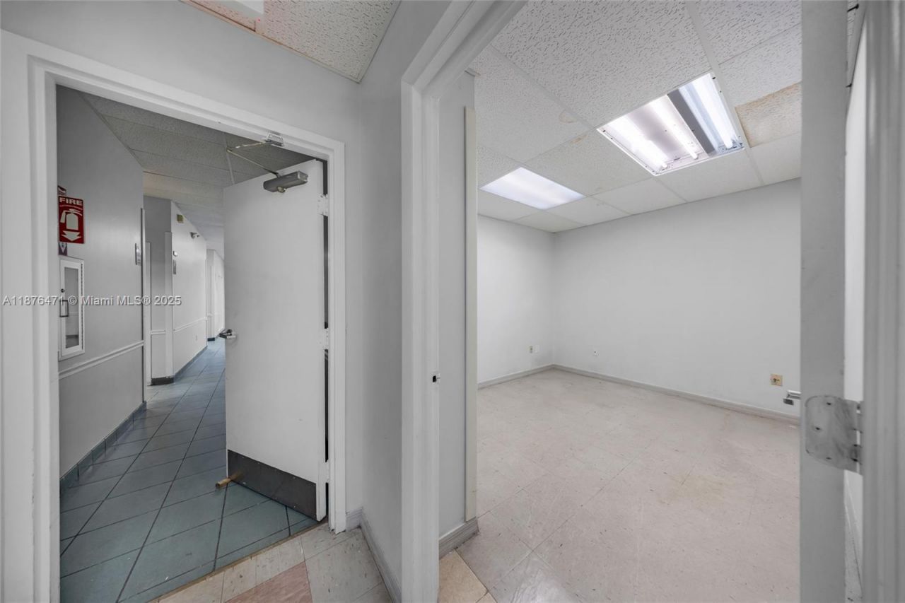 2901 NW 17th Ave, Miami, FL 33142 Photo