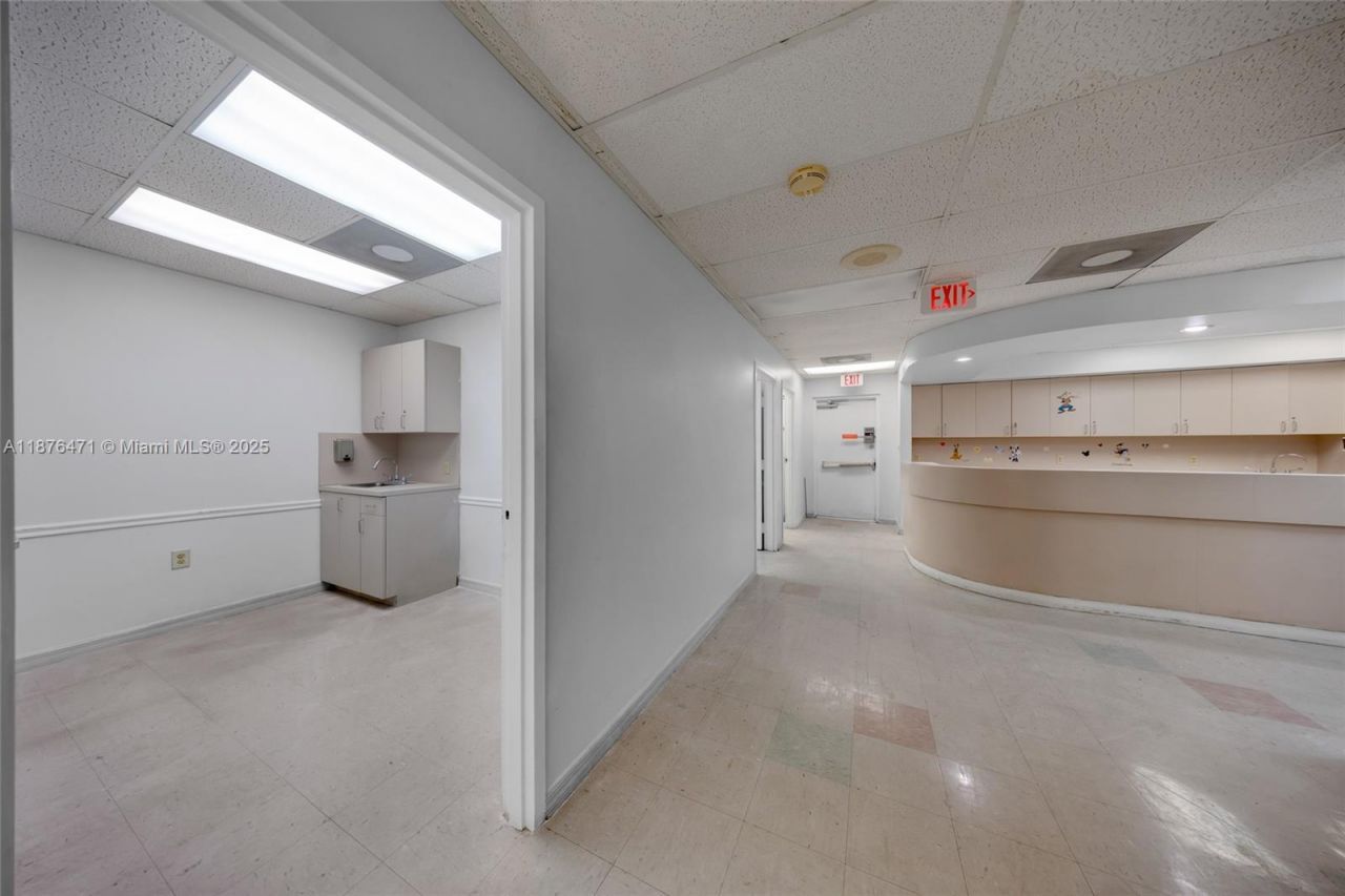 2901 NW 17th Ave, Miami, FL 33142 Photo