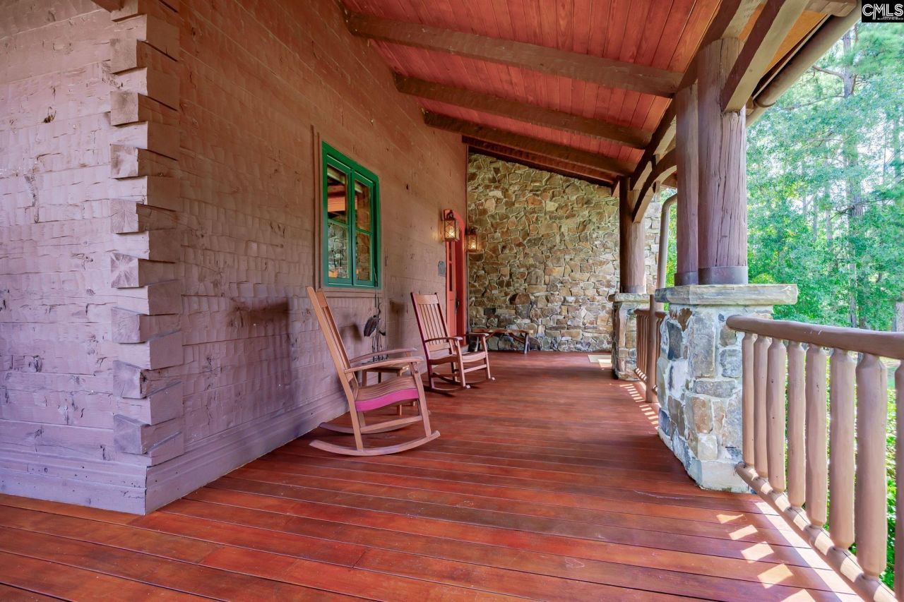 197 Smooth Rock Circle Photo 6