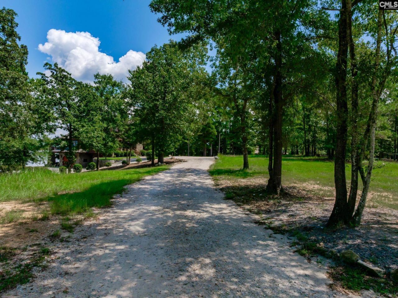 197 Smooth Rock Circle Photo 95