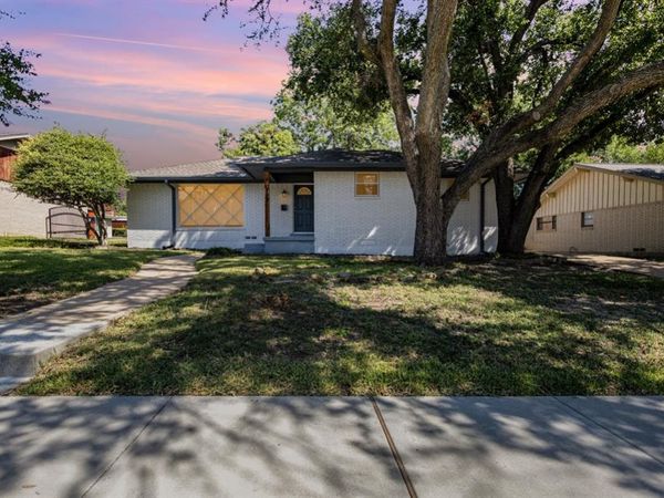 809 Carroll Drive, Garland, TX 75041