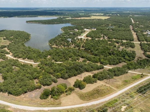 721 Sandstone Court, Bowie, TX 76230