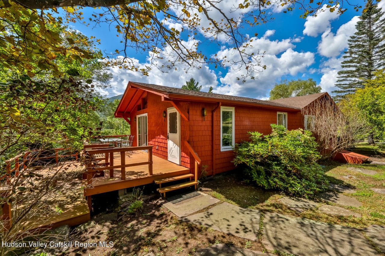 2070 Route 23c, East Jewett, NY 12424 Main Photo