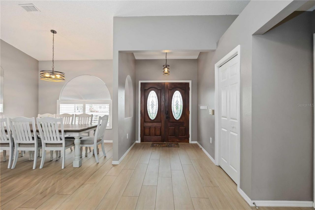 4518 Dover Street Circle E, Bradenton, FL 34203 Photo