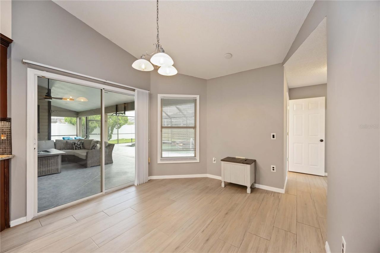 4518 Dover Street Circle E, Bradenton, FL 34203 Photo