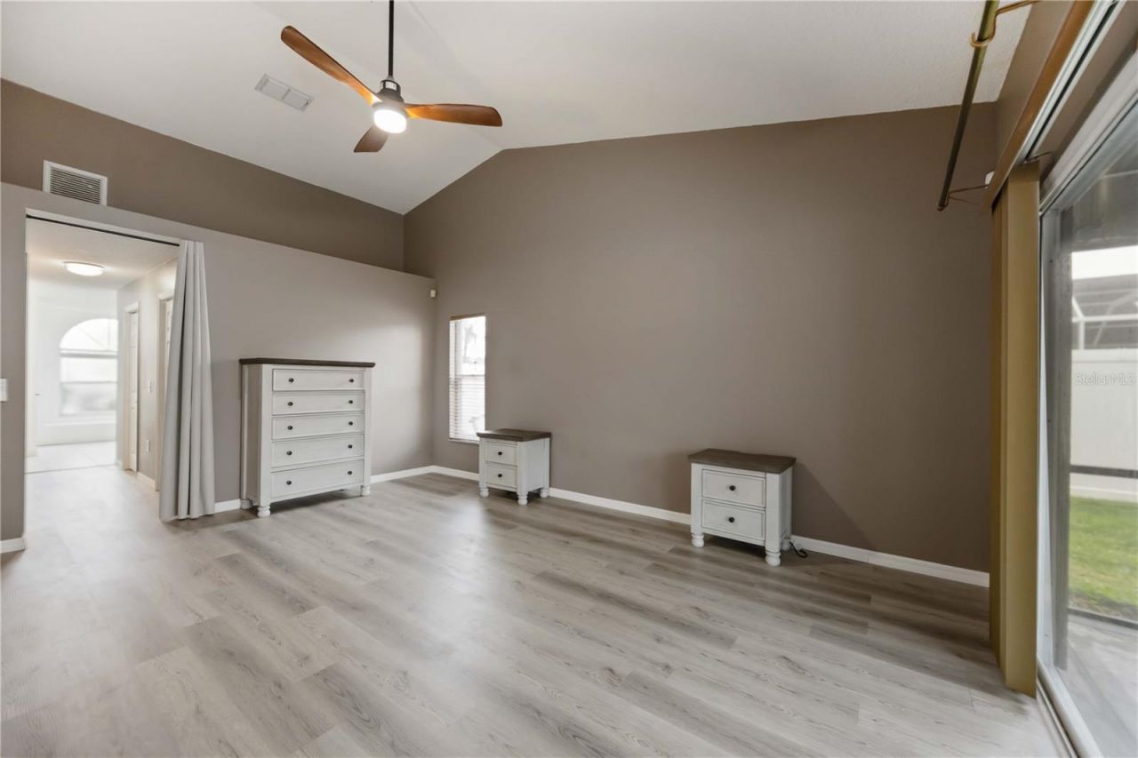 4518 Dover Street Circle E, Bradenton, FL 34203 Photo