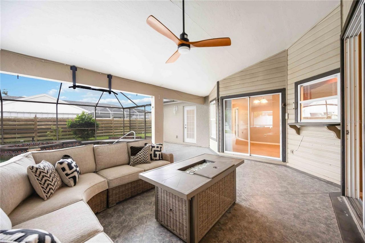 4518 Dover Street Circle E, Bradenton, FL 34203 Photo