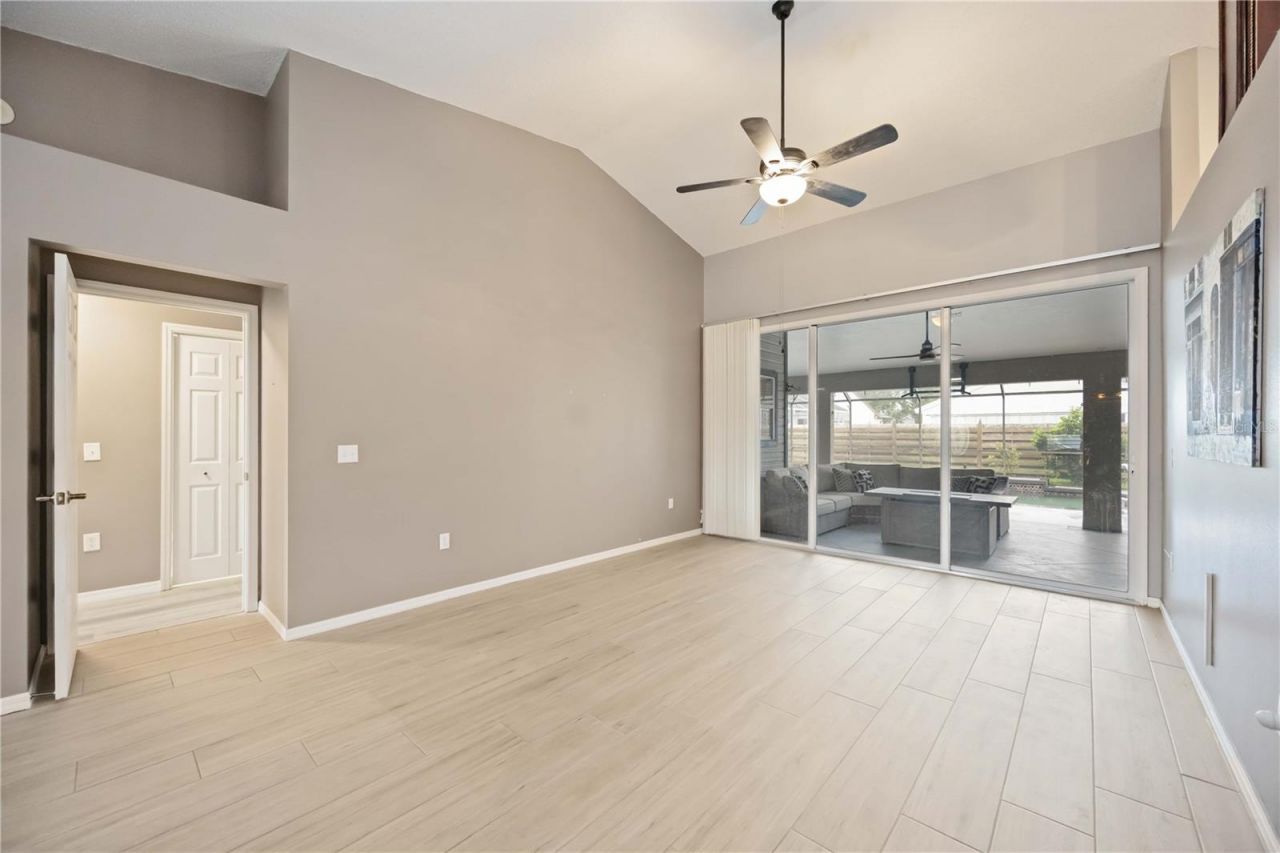 4518 Dover Street Circle E, Bradenton, FL 34203 Photo