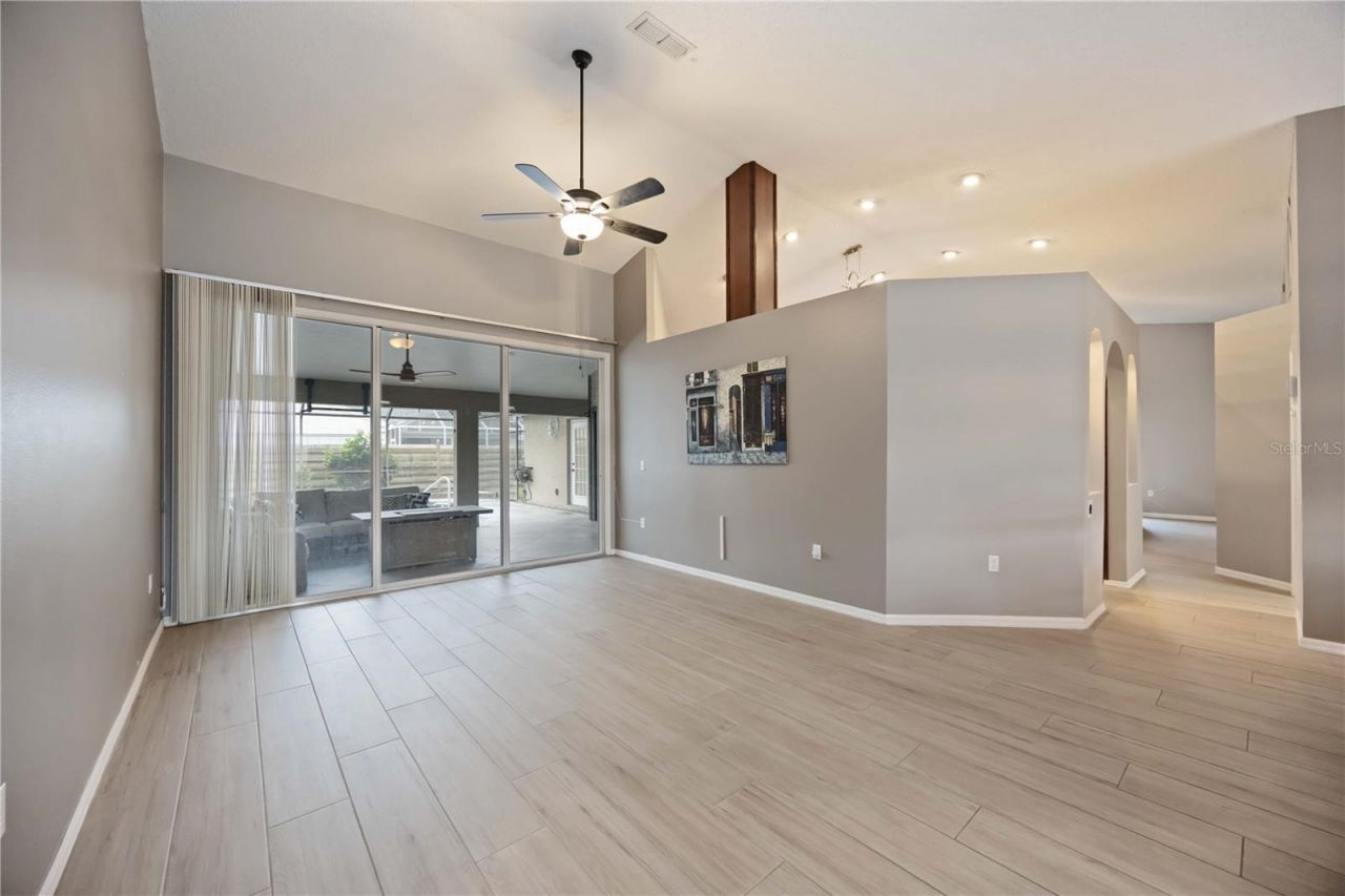 4518 Dover Street Circle E, Bradenton, FL 34203 Photo