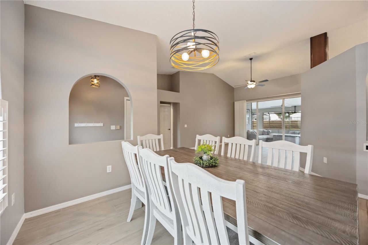 4518 Dover Street Circle E, Bradenton, FL 34203 Photo