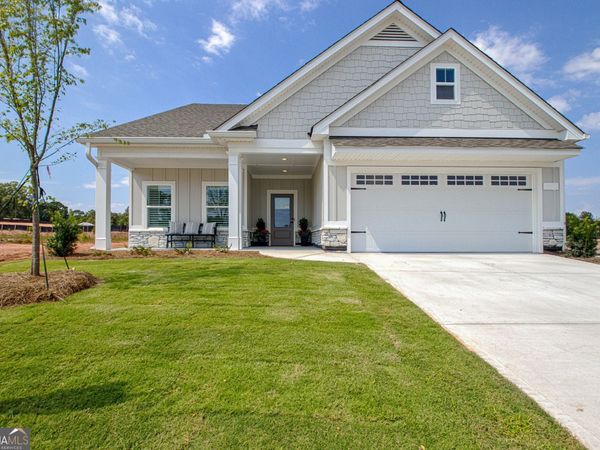 65 Redhaven Drive, Senoia, GA 30276