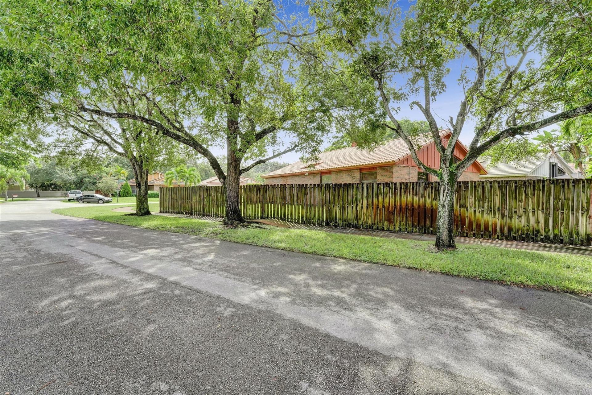 3440 E Point Drive, Cooper City, FL 33026 Photo