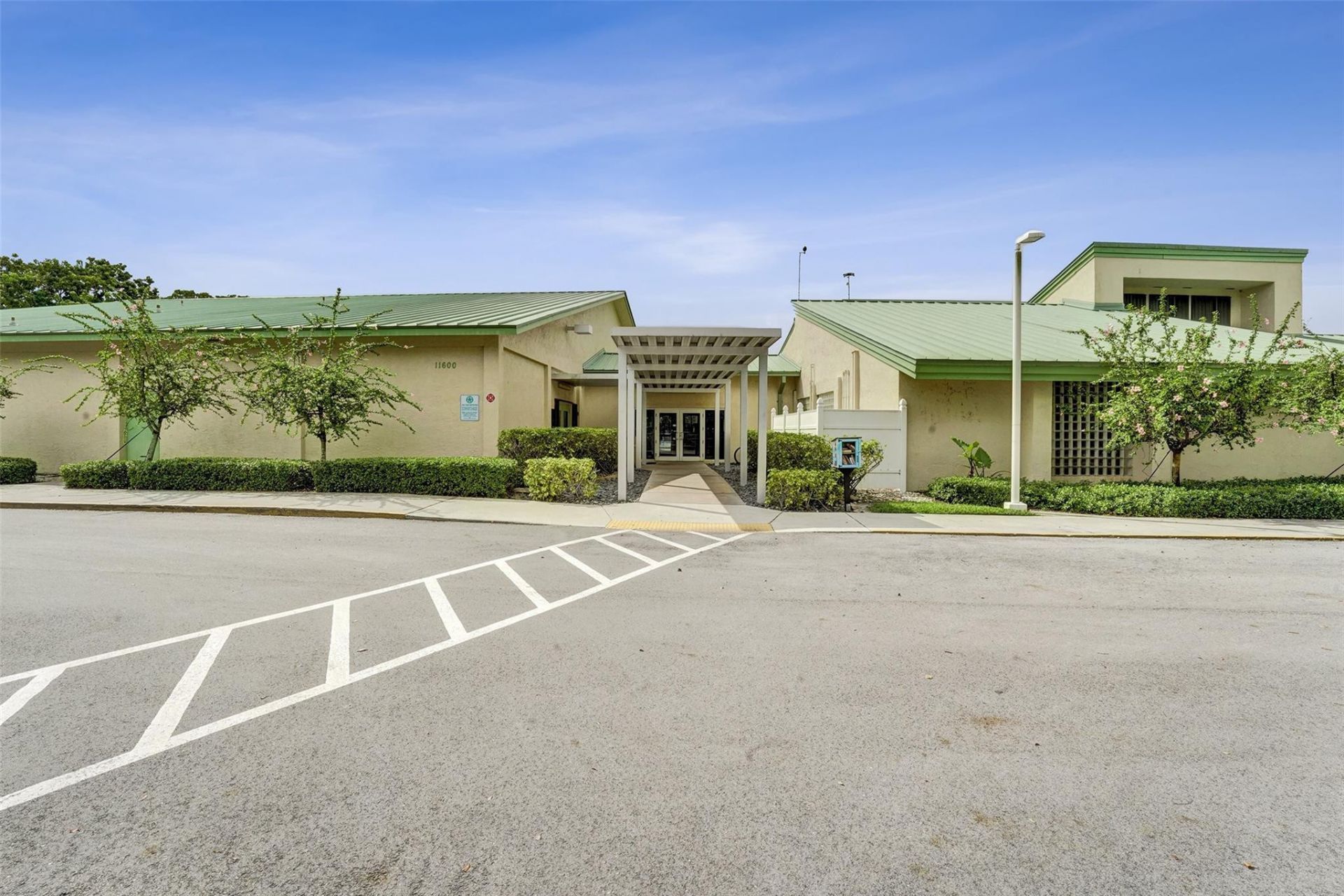 3440 E Point Drive, Cooper City, FL 33026 Photo