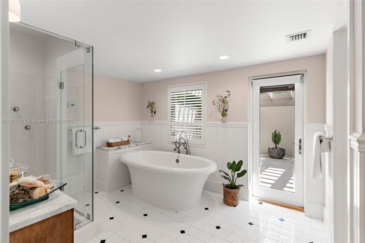 451 Ridge Rd, Coral Gables, FL 33143 Photo