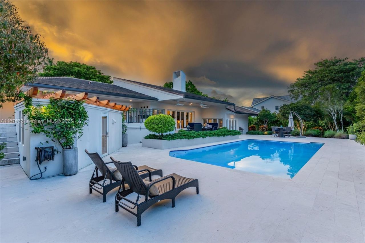 451 Ridge Rd, Coral Gables, FL 33143 Photo