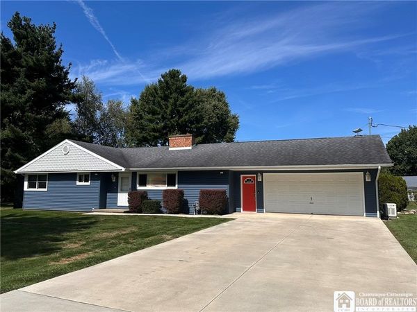 1186 Scarlata Drive, Silver Creek, NY 14136