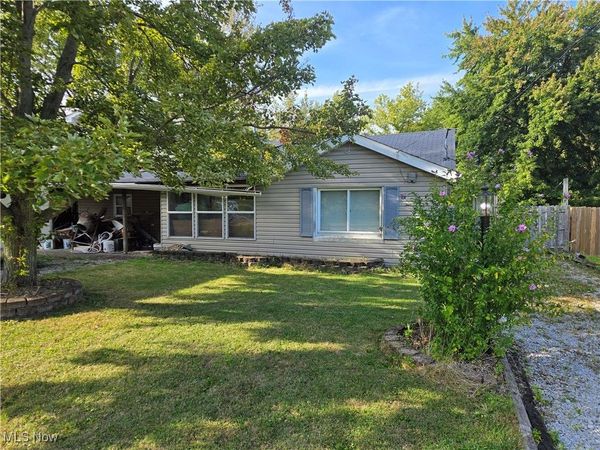 182 E Hamilton Street, Oberlin, OH 44074