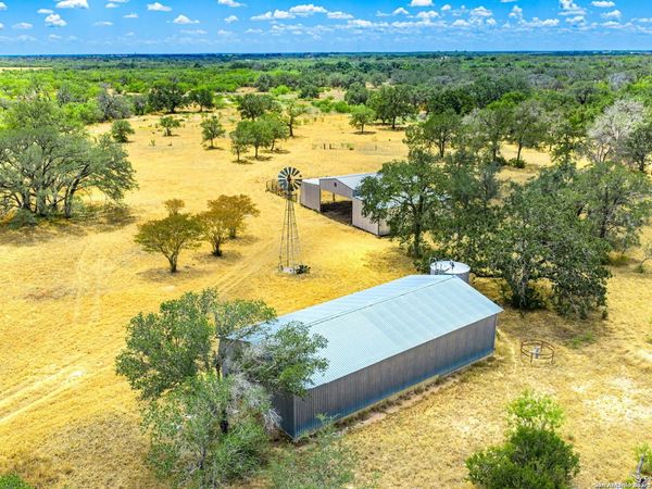 1700 Bruce, Poteet, TX 78065