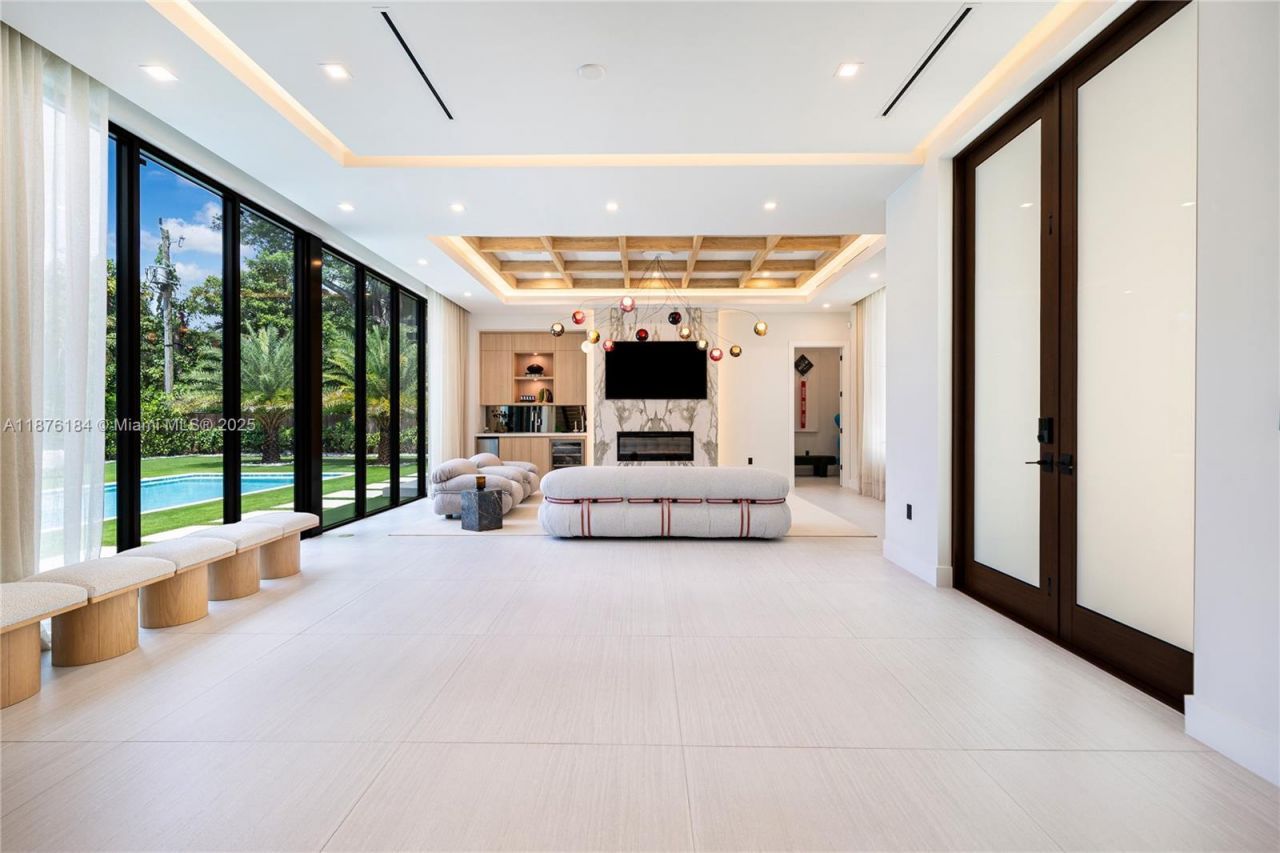 12820 SW 80th Ave, Pinecrest, FL 33156 Photo