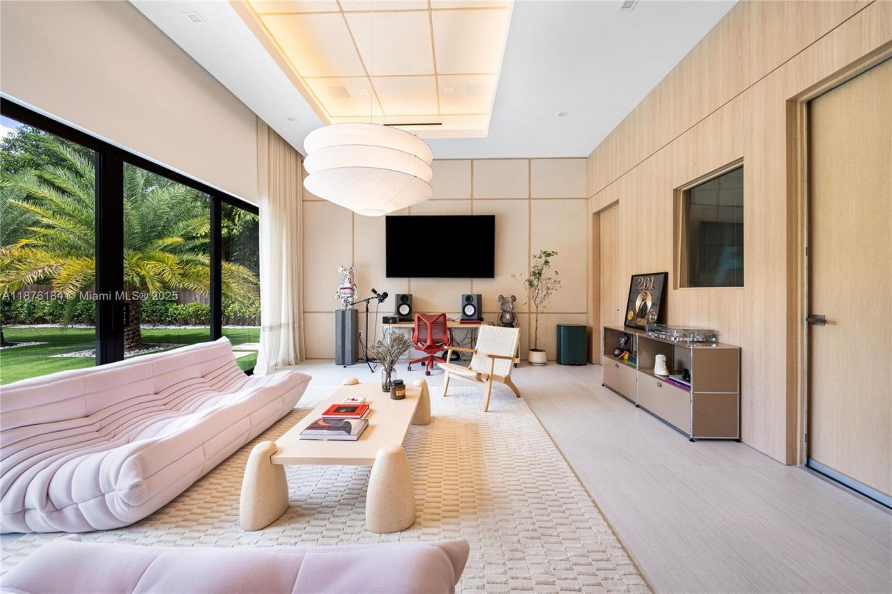 12820 SW 80th Ave, Pinecrest, FL 33156 Photo