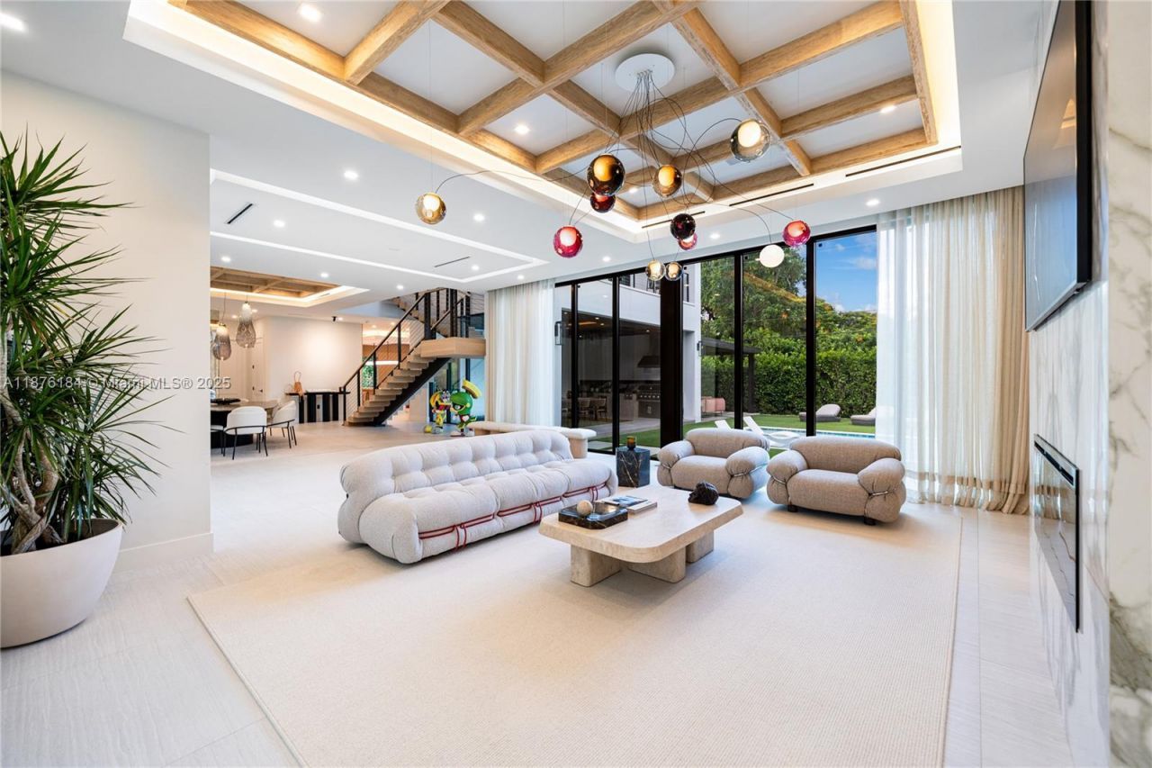 12820 SW 80th Ave, Pinecrest, FL 33156 Photo