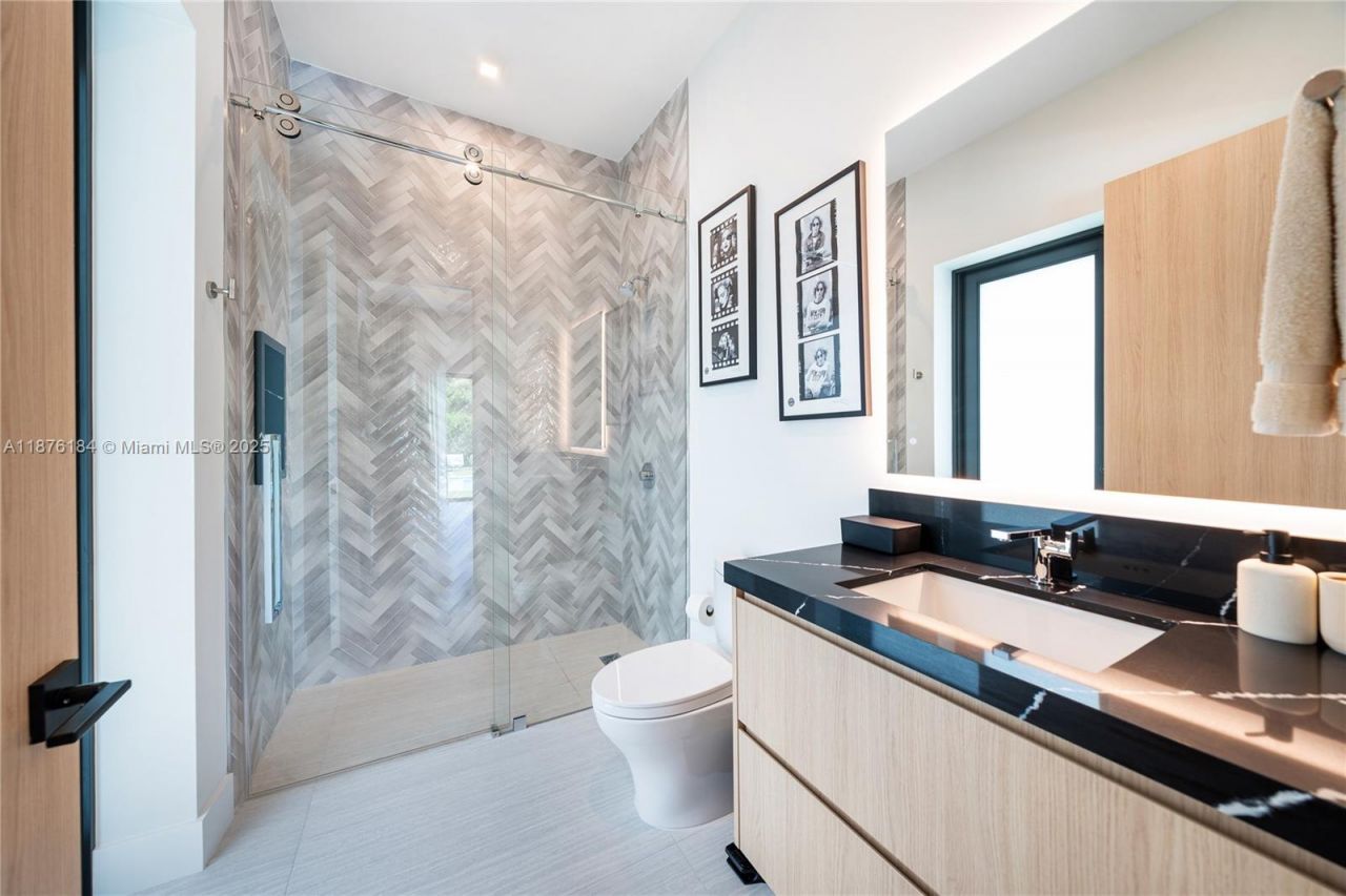 12820 SW 80th Ave, Pinecrest, FL 33156 Photo